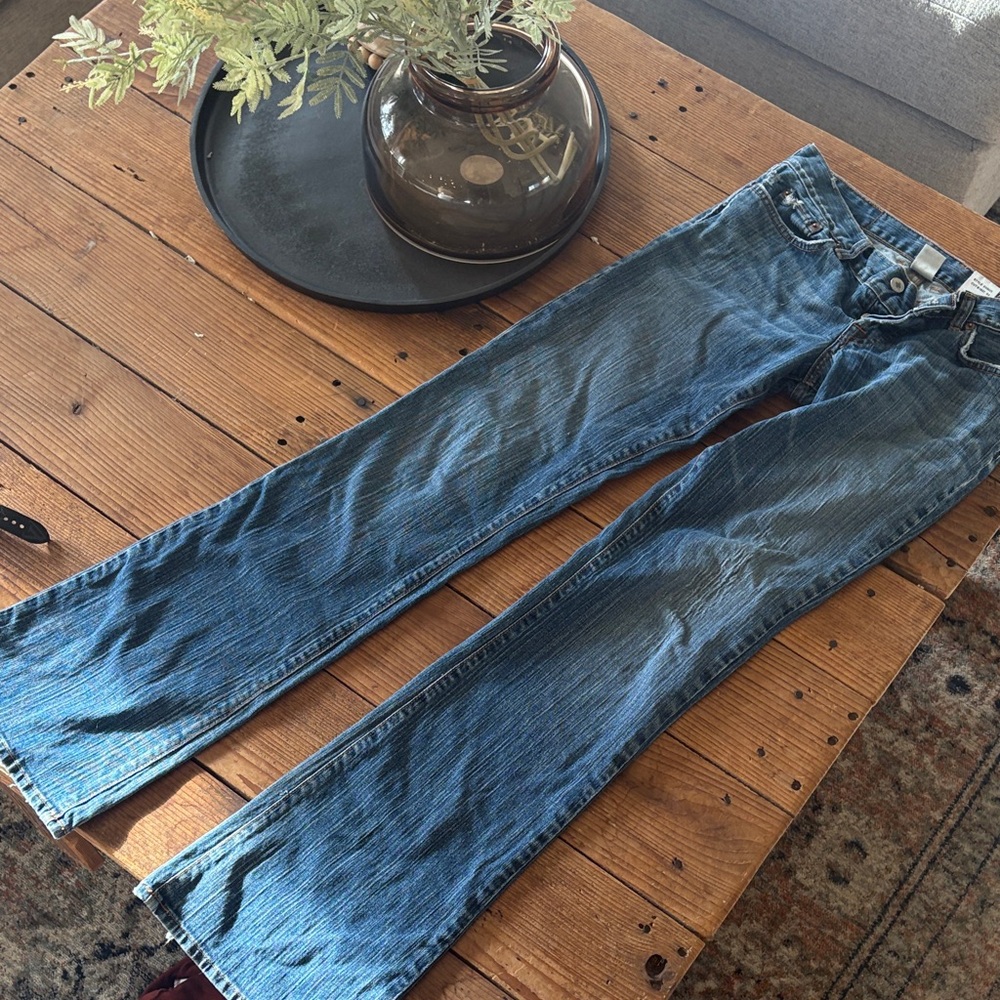Lucky Brand Women’s Medium Blue Slim Straight Jeans